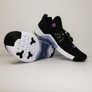SOLD! New! Nike Free Metcon || Wmn Sz: 11.5 || Mn Sz: 10